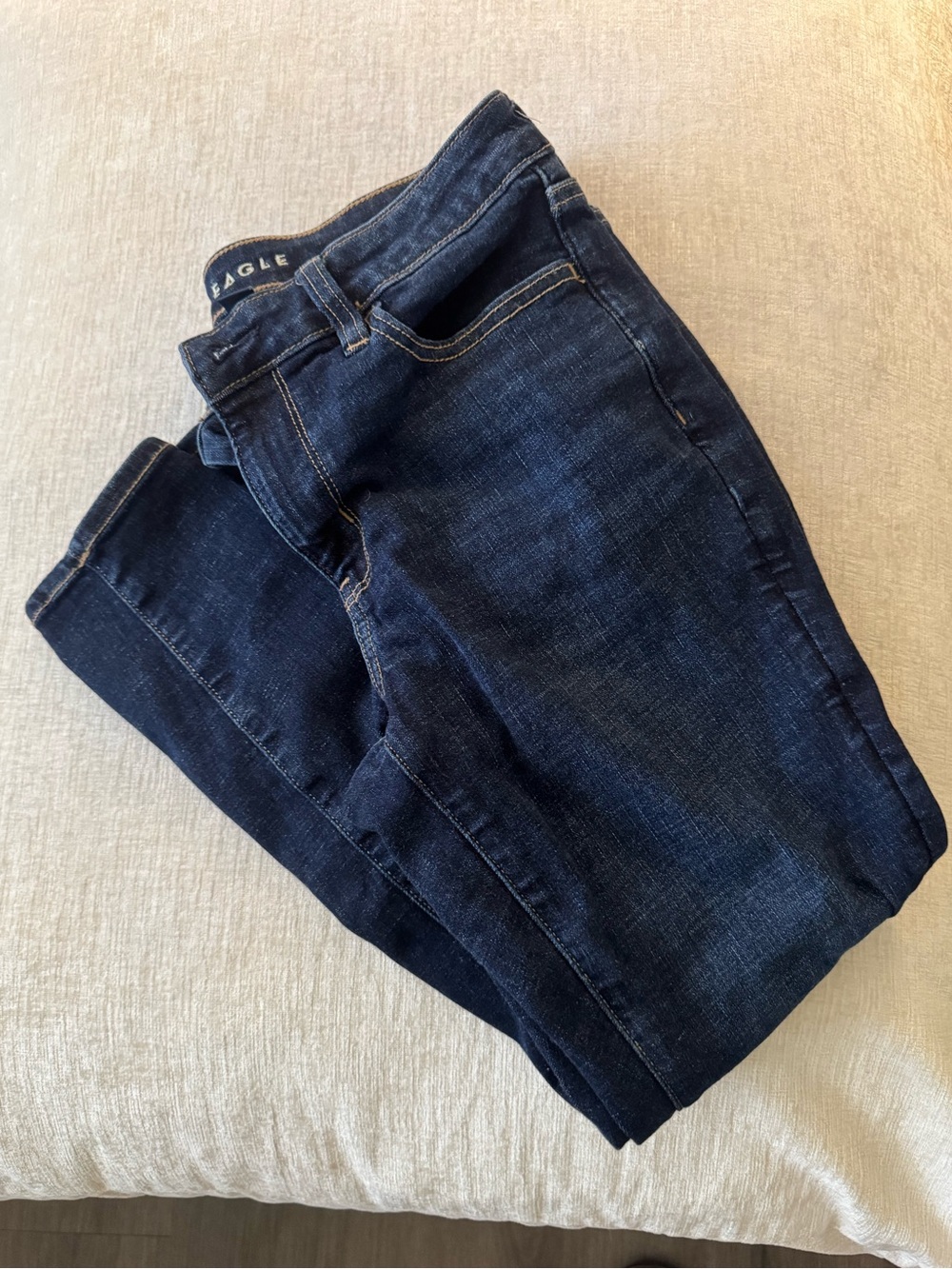 EUC American Eagle Dark Blue Jeggings, skinny jeans. 10 Short, AE